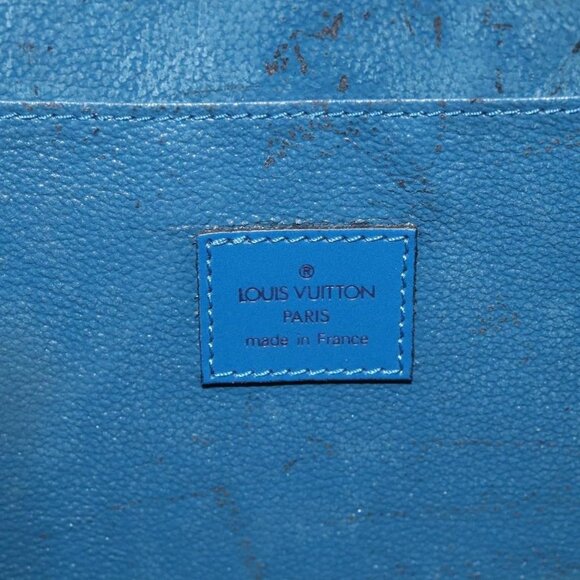 LOUIS VUITTON Epi Dauphine GM Pouch Blue M48435 LV Auth 127205 - Picture 10 of 16
